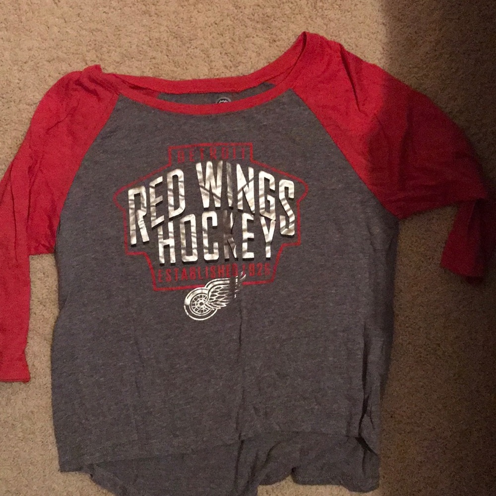 Red wings hockey shirt